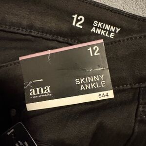 a.n.a Women's Dark Skinny Ankle Jeans